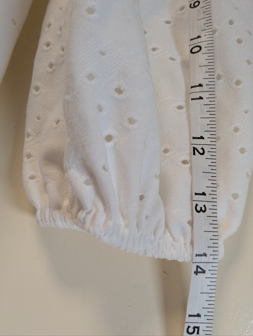 Boohoo Women's Size 4 Faux Wrap puff sleeve White Eyelet Wrap Dress Summer Style - Picture 6 of 10
